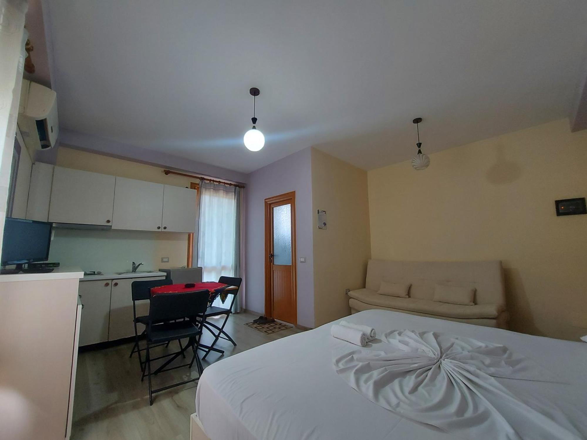 Vila Green Relax Vlorë 部屋 写真