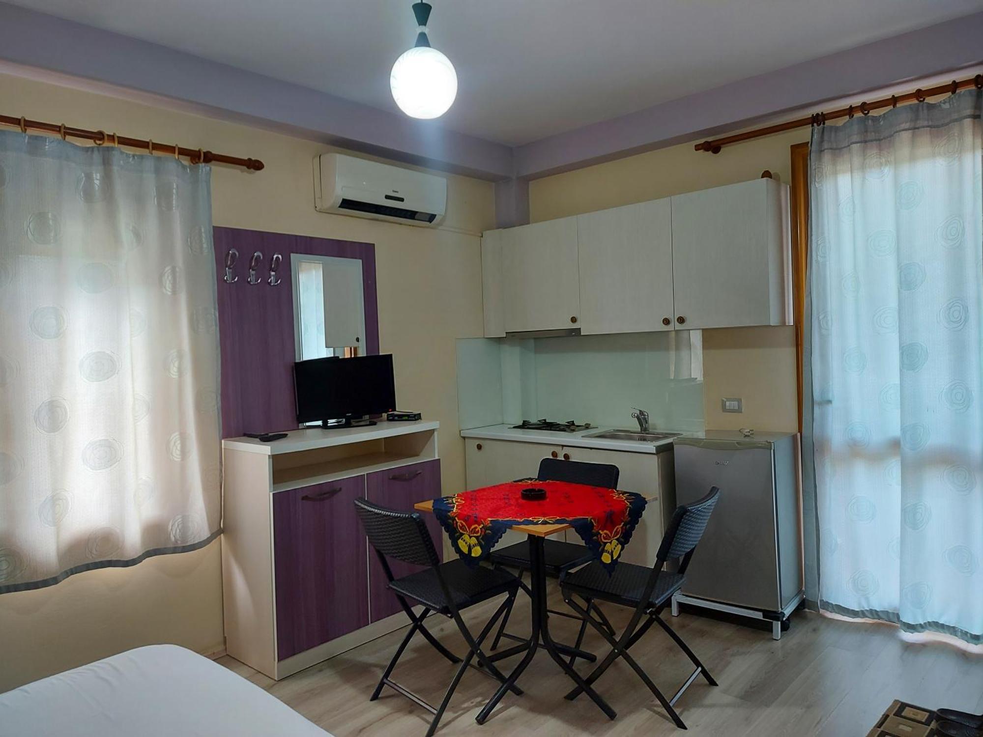 Vila Green Relax Vlorë 部屋 写真