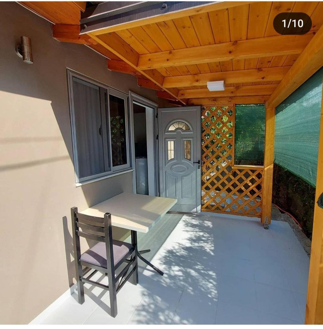 Vila Green Relax Vlorë エクステリア 写真